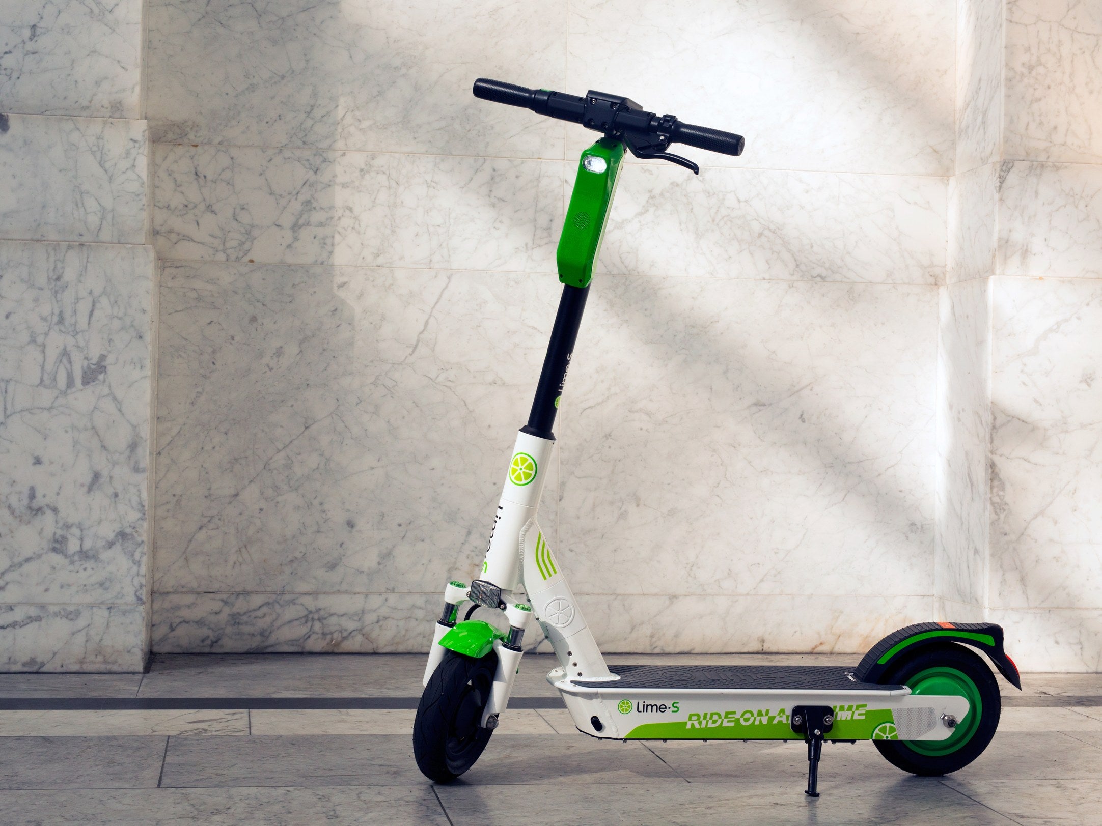 What Electric Scooter to Buy after Riding a Lime Scooter – Ampd