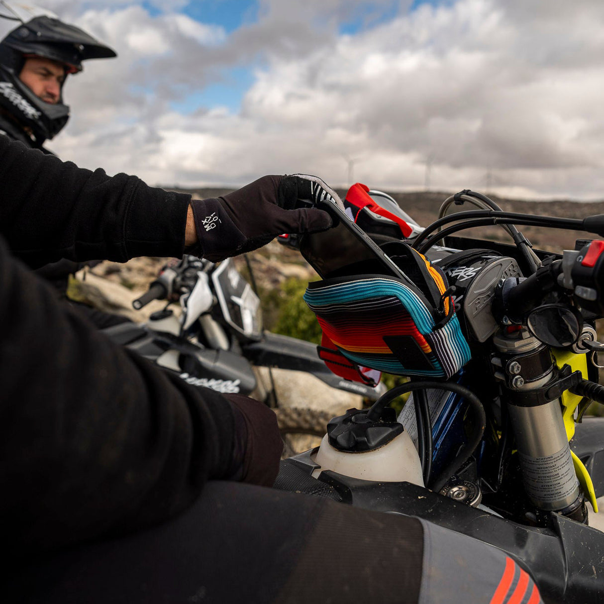 ACE Thrill Seekers Bar Bag - Baja