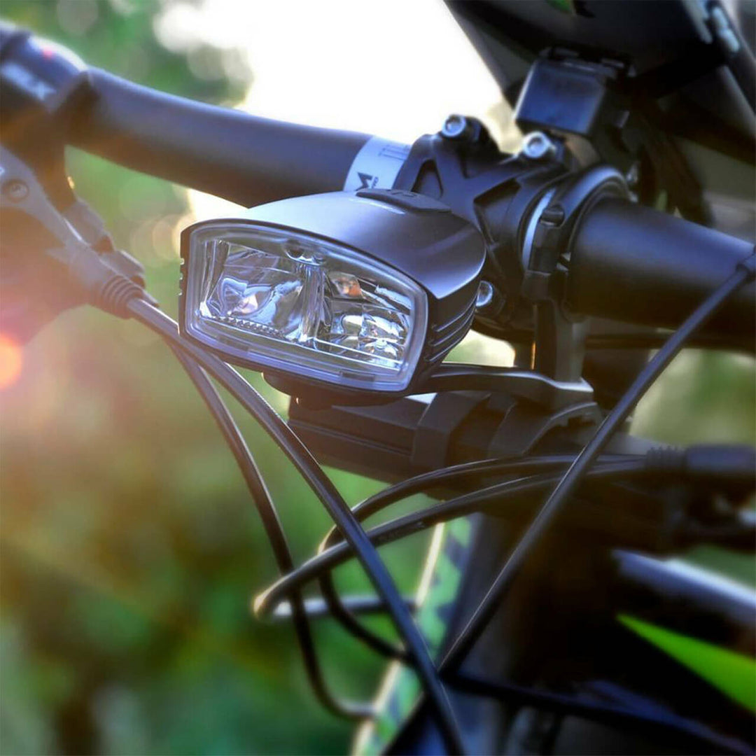 Discovery Front Rechargeable Bicycle Light Front View