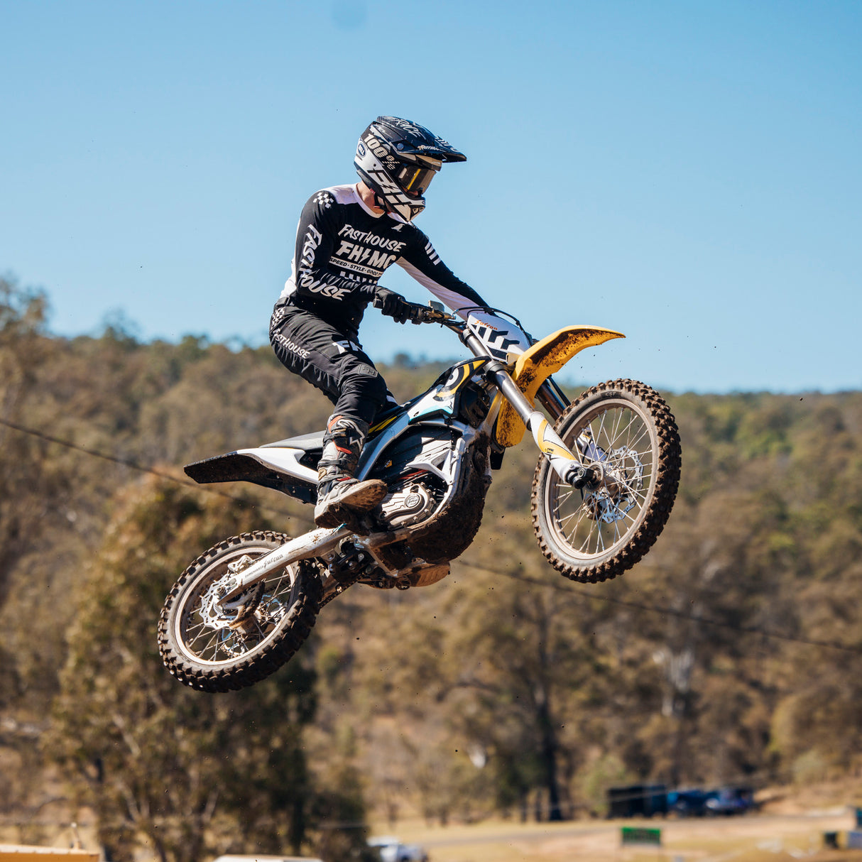 Storm Bee MX Electric Dirt Bike